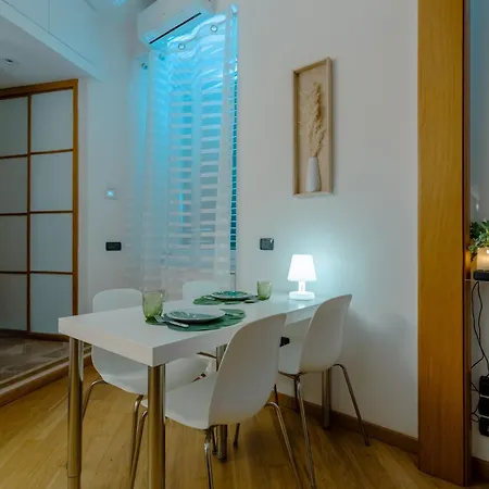 Eli Apartment *